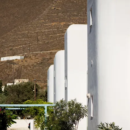 Mouras شقة فندقية 4*