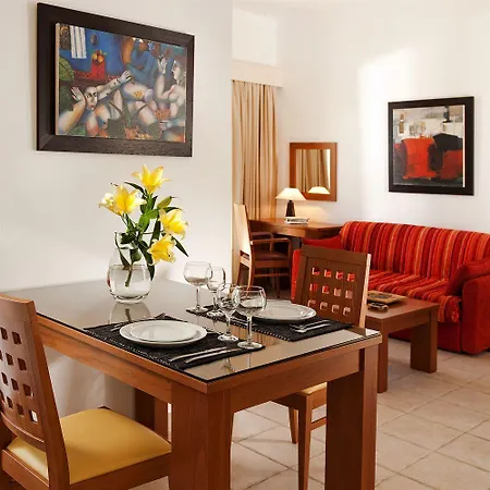 Hotel de apartamente Mouras