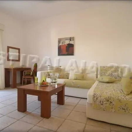 Aparthotel Mouras