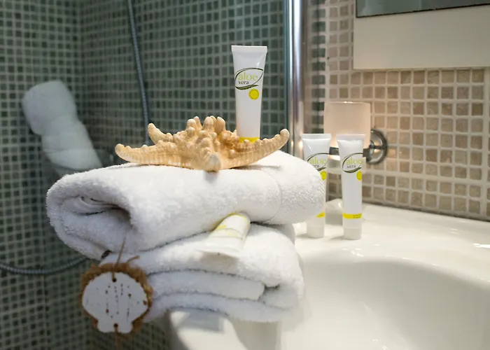 Mouras شقة فندقية 4*